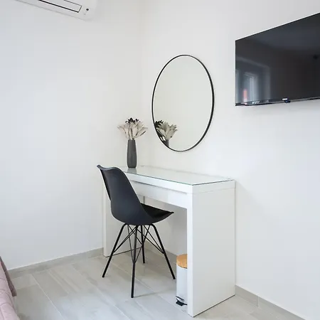 Apartman Nela Srebreno Mlini Exterior photo